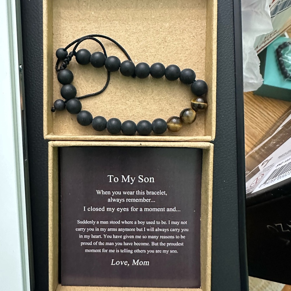 Black Beaded Bracelet with Brown Accent NIB